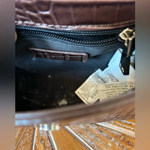 Used Zara Small Elegant Chocolate Brown Crocodile-Embossed Faux Leather Handbag - Picture 13 of 15